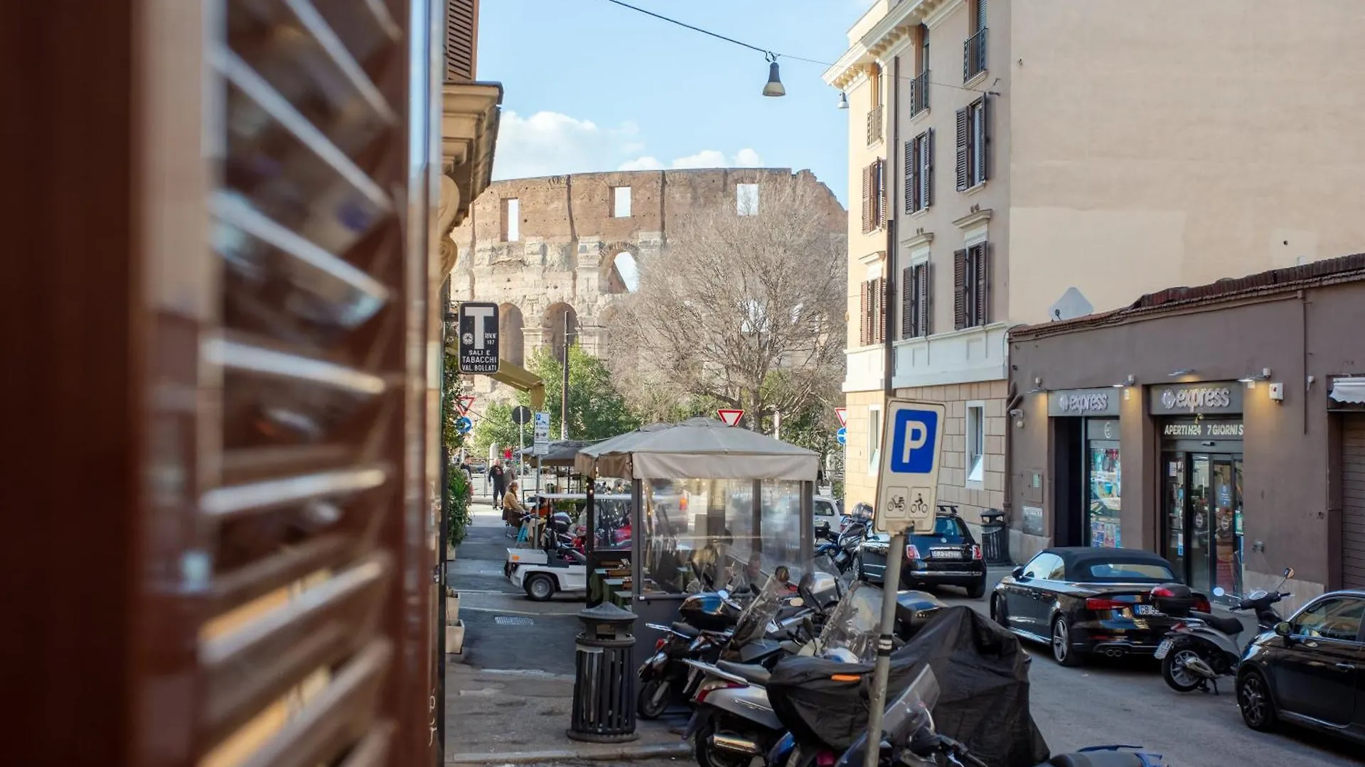 Oliviero - Colosseo Apartment With Terrace location