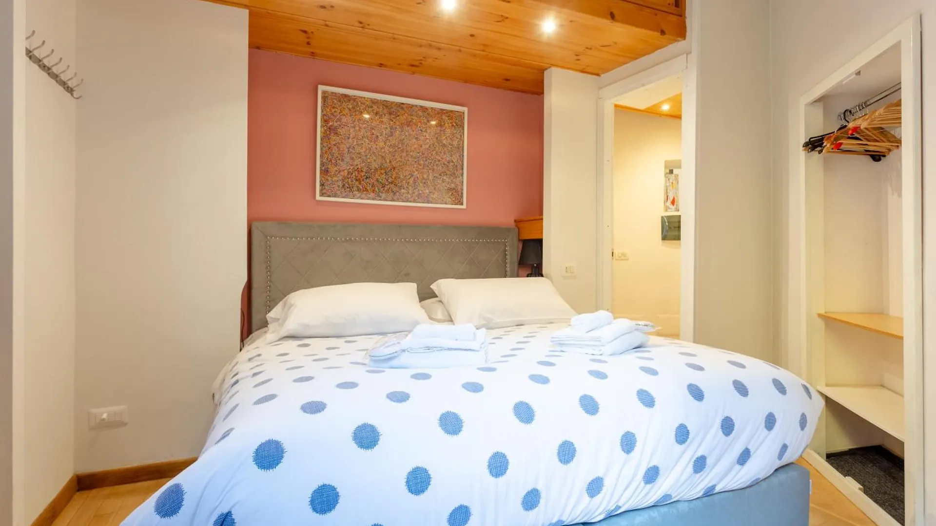 Oliviero - Colosseo Apartment With Terrace Rome