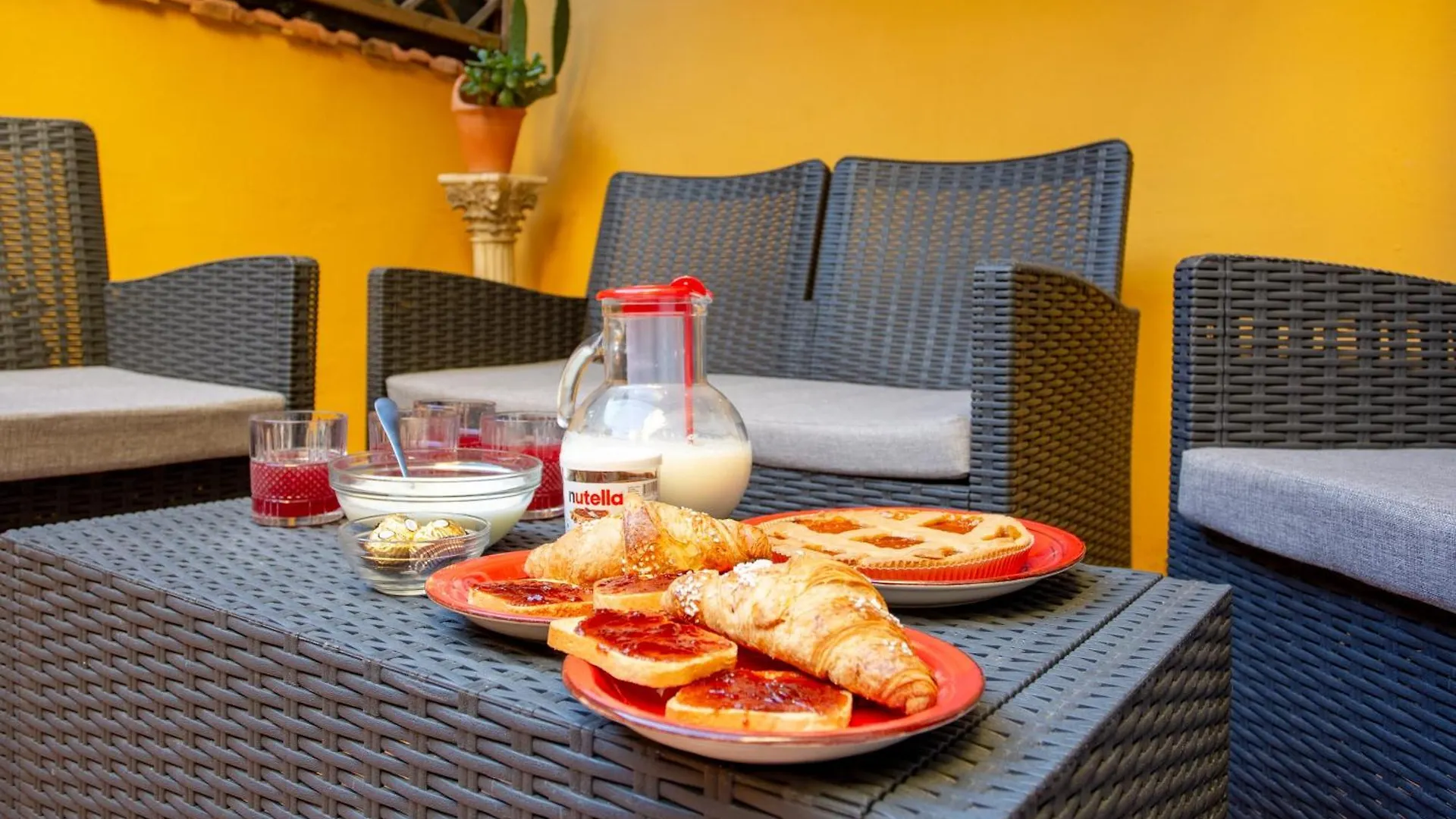 Oliviero - Colosseo Apartment With Terrace Rome