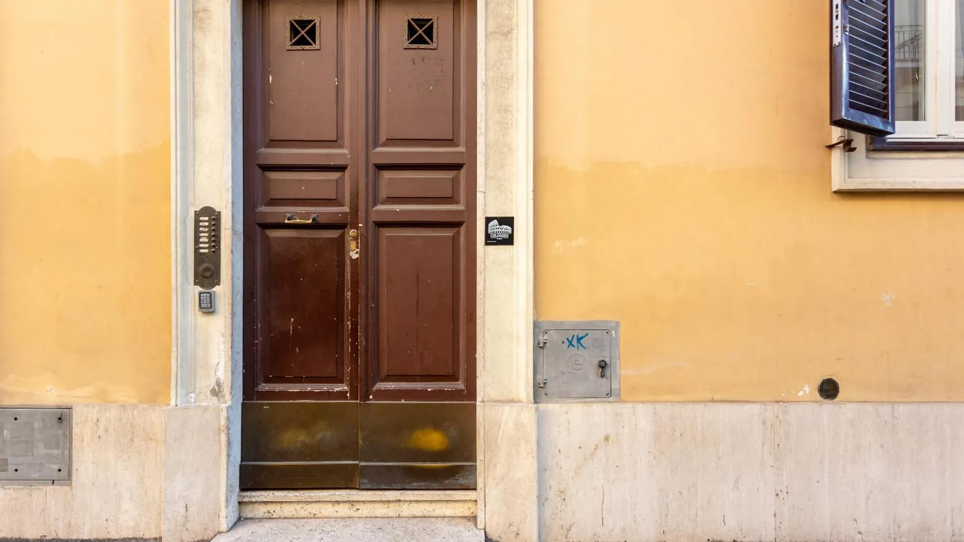 Oliviero - Colosseo Apartment With Terrace Rome
